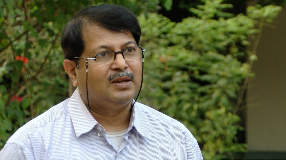 এআরআই-এর প্রাক্তন পরিচালক অধ্যাপক শামসুল হক এআরআই-এর প্রাক্তন পরিচালক অধ্যাপক শামসুল হক