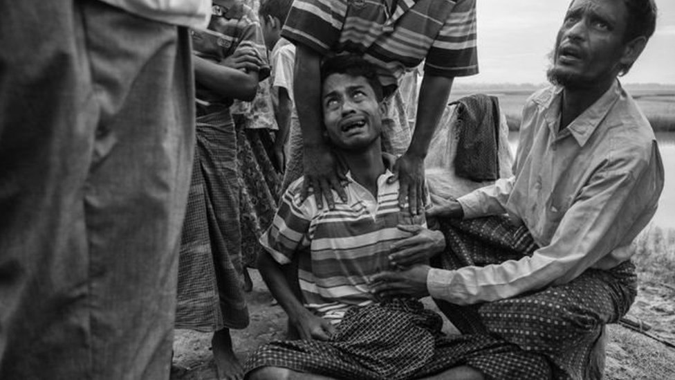 গত অগাস্ট মাস থেকে রোহিঙ্গারা জীবনের ভয়ে বাংলাদেশে পালিয়ে যাচ্ছে