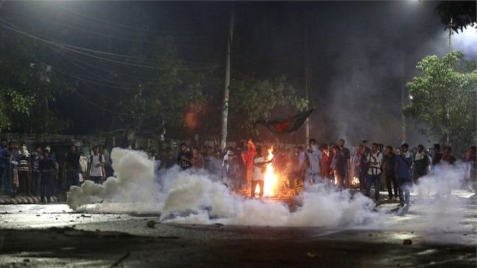 কোটা সংস্কার আন্দোলনের সময় উত্তাল হয়ে ওঠে ঢাকা বিশ্ববিদ্যালয় এলাকা