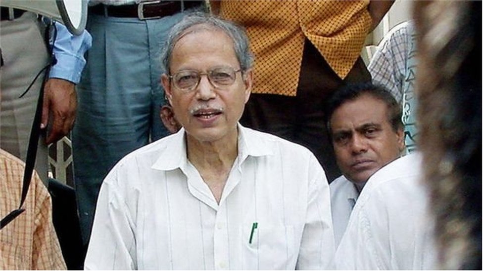 এর আগে বিকল্প ধারা থেকে বের হয়ে যায় জাতীয় ঐক্য