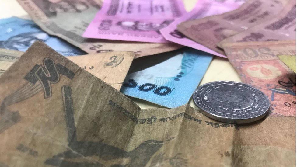 গবেষকরা বলছেন পুরনো টাকায় বেশি ব্যাকটেরিয়া পাওয়া গেছে গবেষকরা বলছেন পুরনো টাকায় বেশি ব্যাকটেরিয়া পাওয়া গেছে