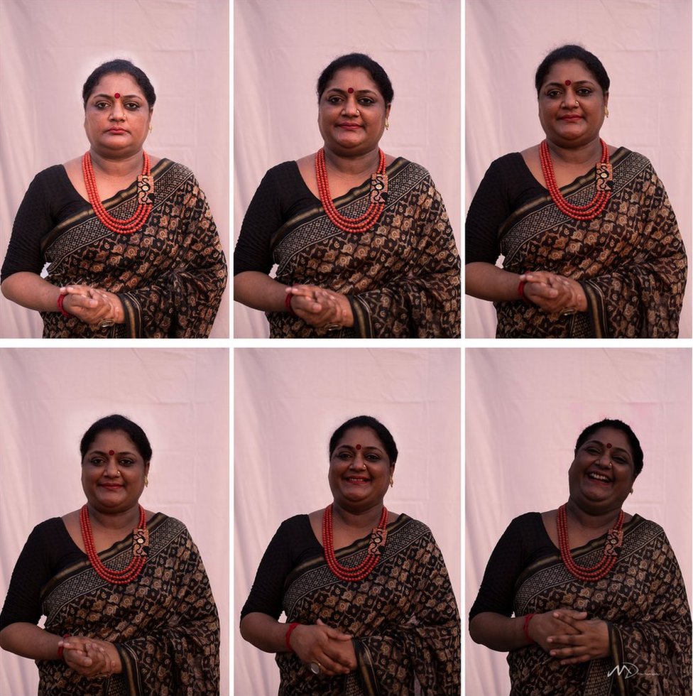 ইন্দু জয়ারাম বলছেন, বহুদিন পরে এসে তিনি বুঝতে পেরেছেন গায়ের রঙ দিয়েও বৈষম্য করা হয়। ইন্দু জয়ারাম বলছেন, বহুদিন পরে এসে তিনি বুঝতে পেরেছেন গায়ের রঙ দিয়েও বৈষম্য করা হয়।