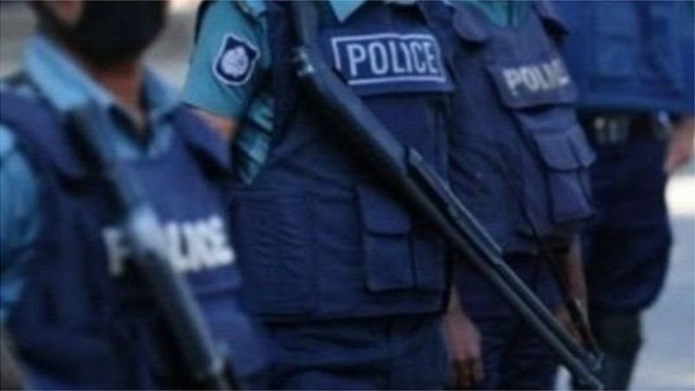 জুয়া খেলার অভিযোগে ৯জন পুলিশ সাময়িক বরখাস্ত জুয়া খেলার অভিযোগে ৯জন পুলিশ সাময়িক বরখাস্ত