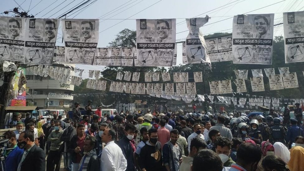 নির্বচনকে ঘিরে বিভিন্ন ধরণের সতর্কতামূলক প্রস্তুতি নেয়া হয় চট্টগ্রামে