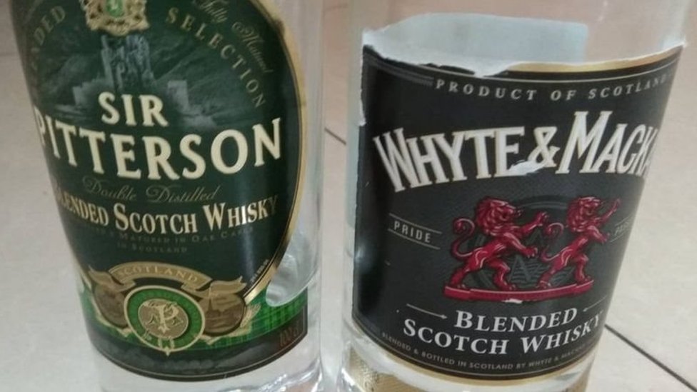 বিশ্ব স্বাস্থ্য বলছে, বাংলাদেশে মদ বিক্রি ও সেবনের বিষয়ে আইনের কড়াকড়ি থাকলেও পর্যবেক্ষণের ব্যবস্থা নেই বিশ্ব স্বাস্থ্য বলছে, বাংলাদেশে মদ বিক্রি ও সেবনের বিষয়ে আইনের কড়াকড়ি থাকলেও পর্যবেক্ষণের ব্যবস্থা নেই