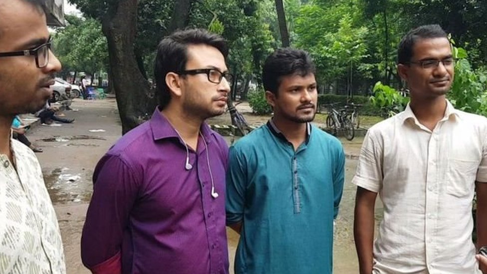 সরকারি চাকরির নিরাপত্তা, বেতনের কারণে সরকারি চাকরির প্রতি এতো আগ্রহ।
