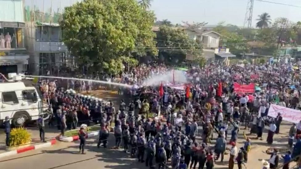 বাগো শহরের বিক্ষোভ বাগো শহরের বিক্ষোভ