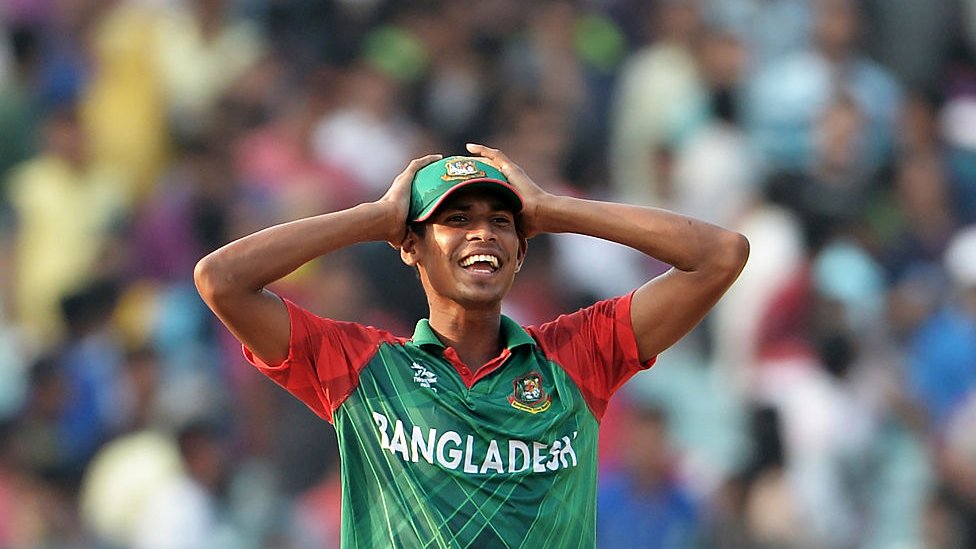 ৭ ম্যাচে ৮ উইকেট নিয়েছেন মুস্তাফিজ। যার মধ্যে ম্যাচ জেতানো ২০ রানে তিন উইকেটও ছিল তার পুরোনো দল সানরায়জার্স হায়দ্রাবাদের বিপক্ষে। ৭ ম্যাচে ৮ উইকেট নিয়েছেন মুস্তাফিজ। যার মধ্যে ম্যাচ জেতানো ২০ রানে তিন উইকেটও ছিল তার পুরোনো দল সানরায়জার্স হায়দ্রাবাদের বিপক্ষে।