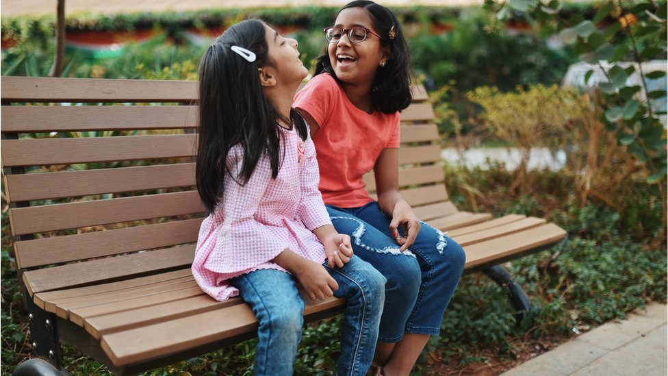 বিশ্বে যত যমজ শিশু জন্ম নেয় তার ৮০ ভাগই আফ্রিকা এবং এশিয়া অঞ্চলে হয়। বিশ্বে যত যমজ শিশু জন্ম নেয় তার ৮০ ভাগই আফ্রিকা এবং এশিয়া অঞ্চলে হয়।