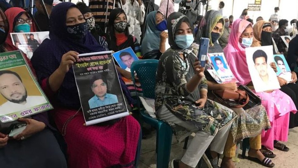 গুম, ক্ষতিগ্রস্ত পরিবার, ঢাকা, বাংলাদেশ। গুম, ক্ষতিগ্রস্ত পরিবার, ঢাকা, বাংলাদেশ।