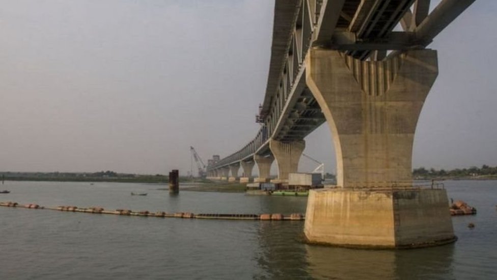 পদ্মা সেতু চালু হয়ে গেলে সরাসরি যোগাযোগ তৈরি হওয়ায় কুয়াকাটার প্রতি পর্যটকদের আগ্রহ অনেক বাড়বে বলে পর্যটন সংশ্লিষ্টরা আশা করছেন। পদ্মা সেতু চালু হয়ে গেলে সরাসরি যোগাযোগ তৈরি হওয়ায় কুয়াকাটার প্রতি পর্যটকদের আগ্রহ অনেক বাড়বে বলে পর্যটন সংশ্লিষ্টরা আশা করছেন।