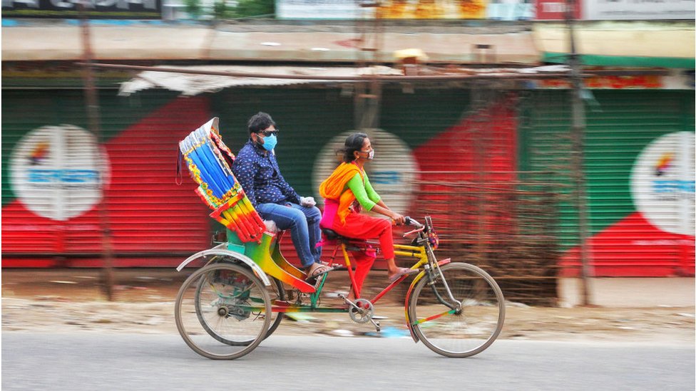 ব্যাটারিচালিত রিকশা ব্যাটারিচালিত রিকশা