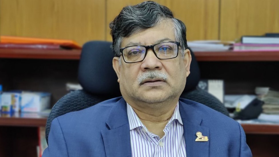 বুধবার চেন্নাইতে দূতাবাসের কাজের অগ্রগতি খতিয়ে দেখেন বাংলাদেশের পররাষ্ট্র সচিব মাসুদ বিন মোমেন বুধবার চেন্নাইতে দূতাবাসের কাজের অগ্রগতি খতিয়ে দেখেন বাংলাদেশের পররাষ্ট্র সচিব মাসুদ বিন মোমেন