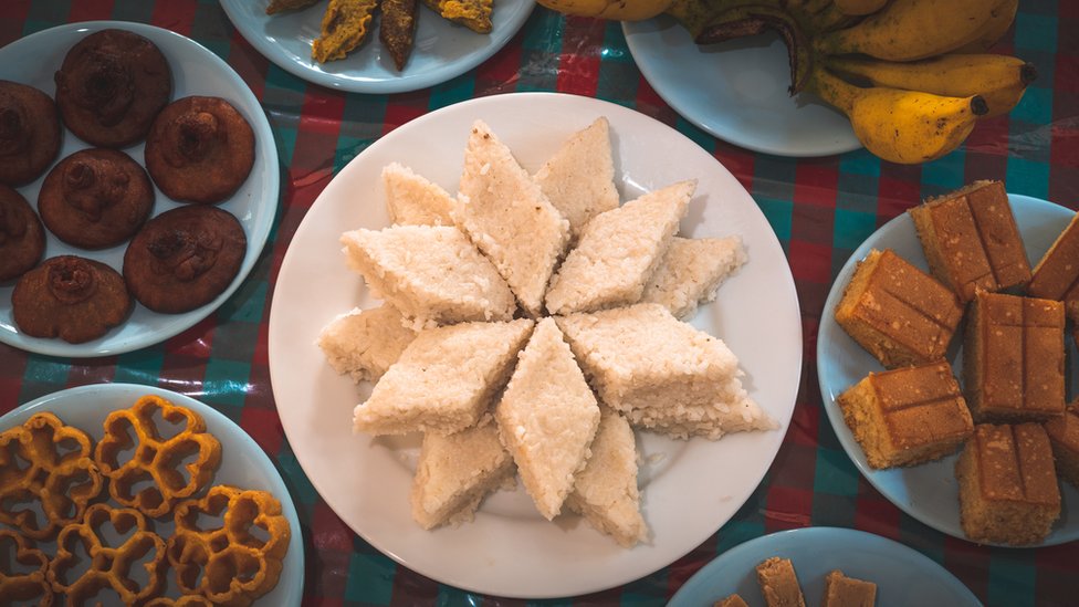 সিনহালা নববর্ষ আর তামিল নববর্ষে সিনহালা নববর্ষ আর তামিল নববর্ষে