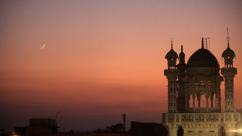 শাওয়াল মাসের চাঁদ শাওয়াল মাসের চাঁদ