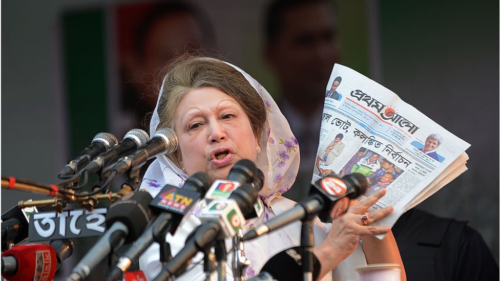 জনসভায় খালেদা জিয়া