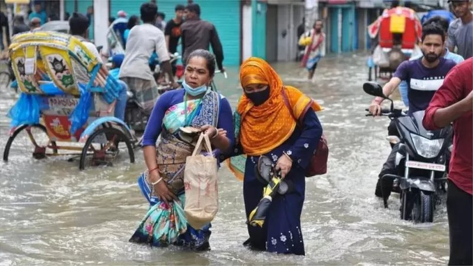 মাত্র এক মাস আগে ভারি বৃষ্টিপাতের পর সিলেটে বন্যা পরিস্থিতি তৈরি হয়েছিল মাত্র এক মাস আগে ভারি বৃষ্টিপাতের পর সিলেটে বন্যা পরিস্থিতি তৈরি হয়েছিল