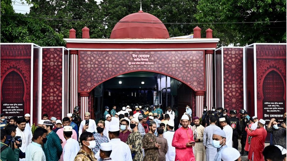 জাতীয় ঈদগাহ ময়দান।