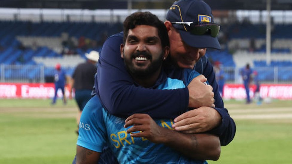ওয়ানিন্দু হাসারাঙ্গা ওয়ানিন্দু হাসারাঙ্গা
