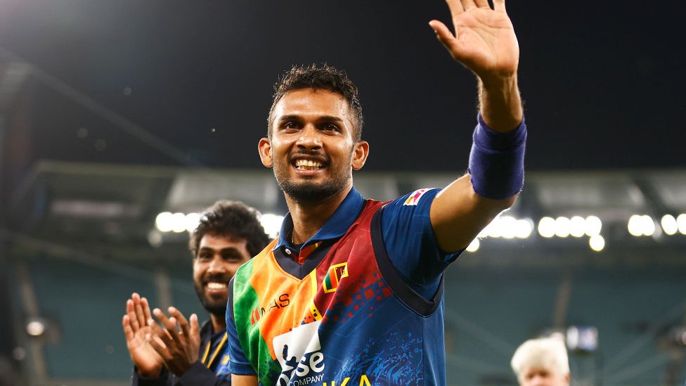 দাসুন শানাকা দাসুন শানাকা