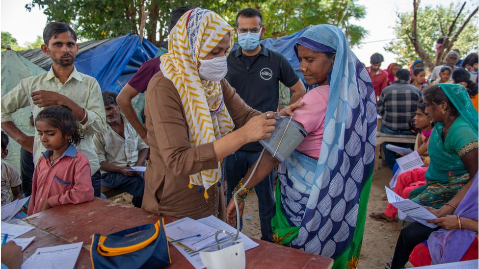 নারীদের তুলনায় পুরুষরা উচ্চ রক্তচাপে বেশি ভোগেন।