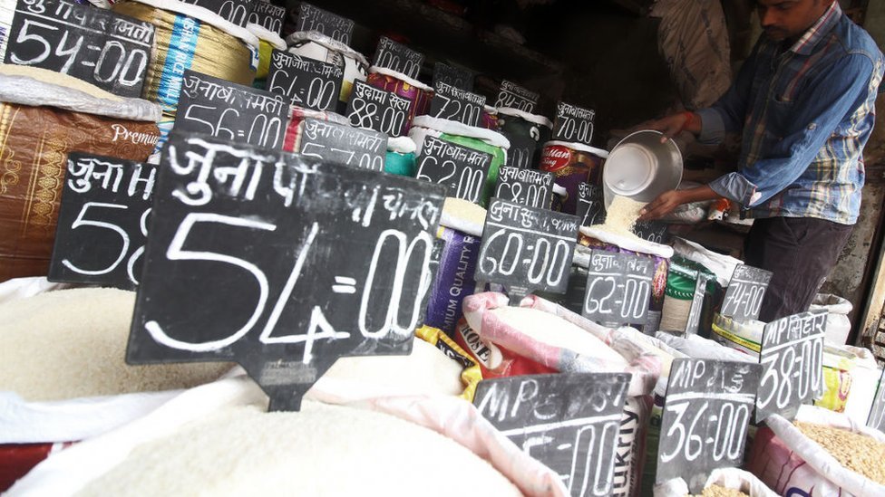 চালের ক্রমবর্ধমান দামে লাগাম পরেছে চালের ক্রমবর্ধমান দামে লাগাম পরেছে