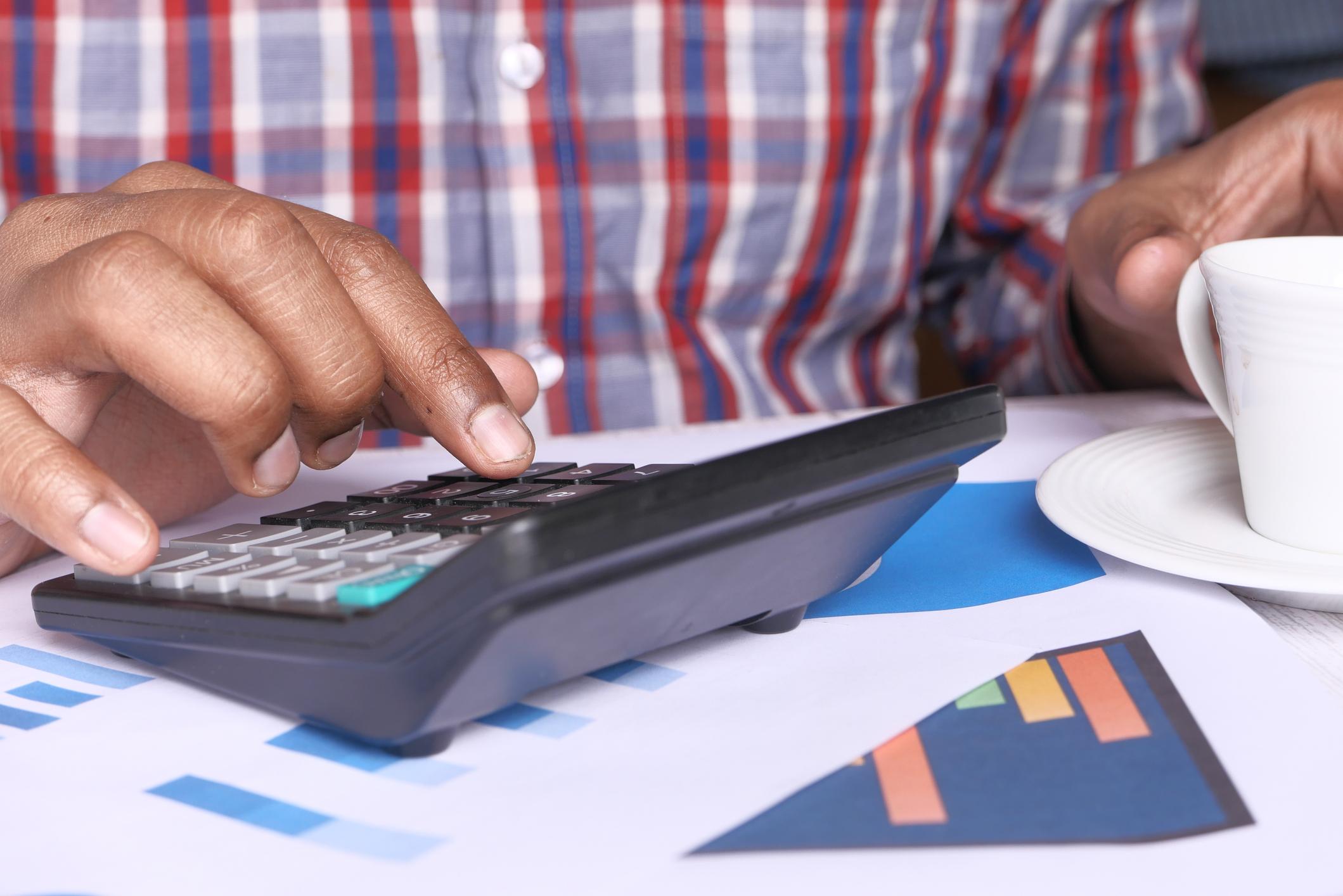 ক্যালকুলেটরে টাকা হিসাব