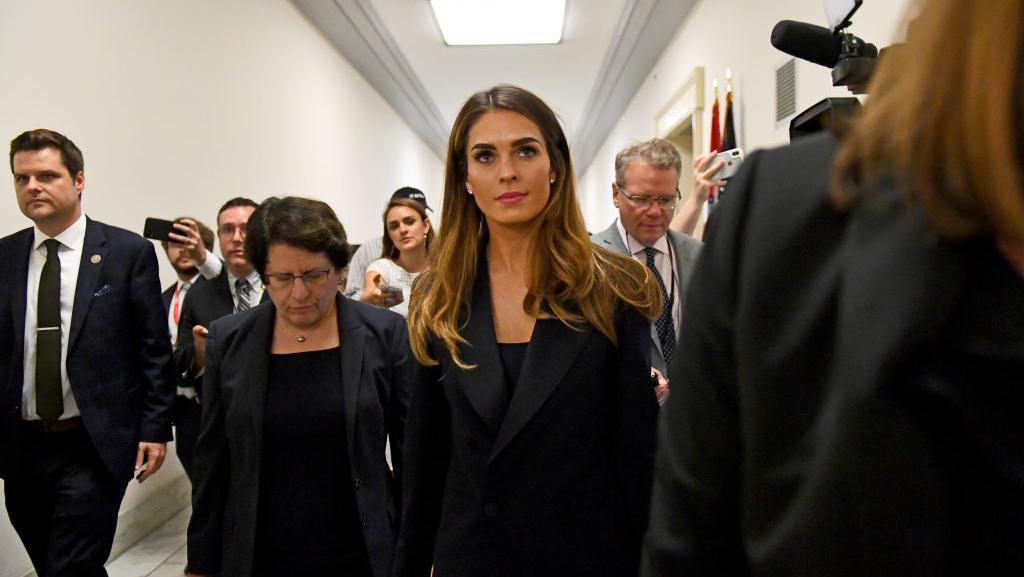হোপ হিকস হোপ হিকস