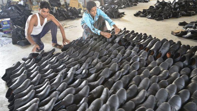 দেশি চামড়ার জুতো দেশি চামড়ার জুতো