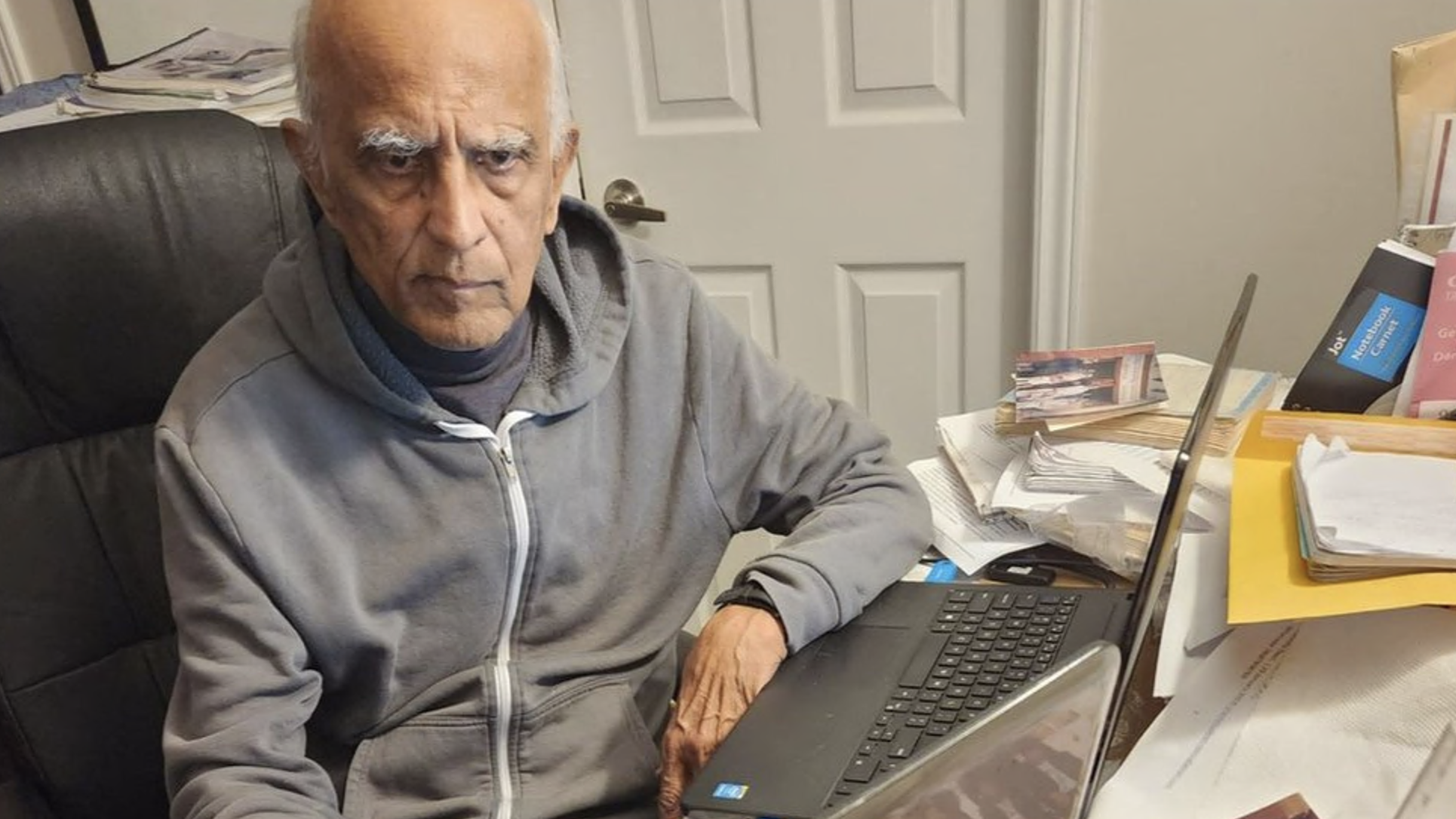 শামসু দ্বীন বলছেন, প্রতিটি পরিবারের সম্পর্কে জানতে গেলে নতুন নতুন চ্যালেঞ্জের মুখোমুখী হতে হয় শামসু দ্বীন বলছেন, প্রতিটি পরিবারের সম্পর্কে জানতে গেলে নতুন নতুন চ্যালেঞ্জের মুখোমুখী হতে হয়