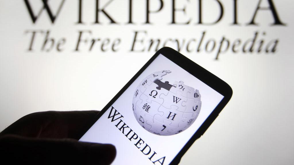 উইকিপিডিয়া উইকিপিডিয়া