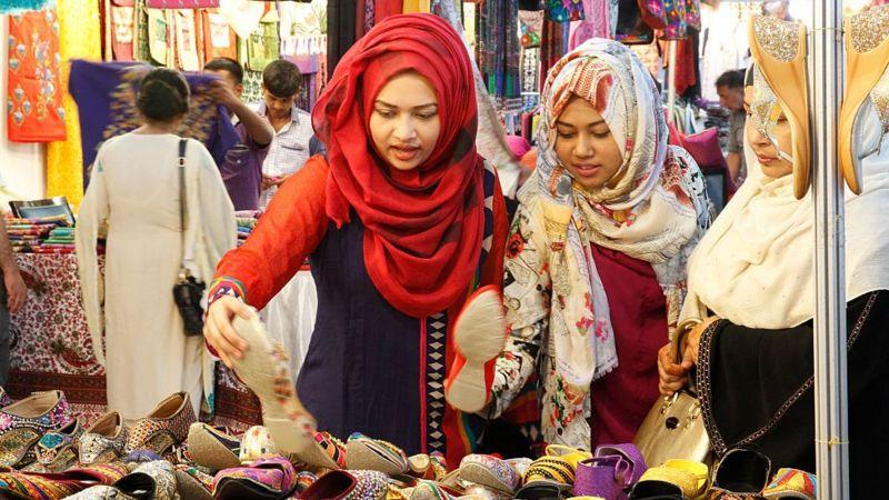 রাজস্ব আদায় ব্যবস্থার সংস্কার এবং কঠোর করার ওপর বিশেষ গুরুত্ব দিচ্ছেন অর্থনীতিবিদরা রাজস্ব আদায় ব্যবস্থার সংস্কার এবং কঠোর করার ওপর বিশেষ গুরুত্ব দিচ্ছেন অর্থনীতিবিদরা