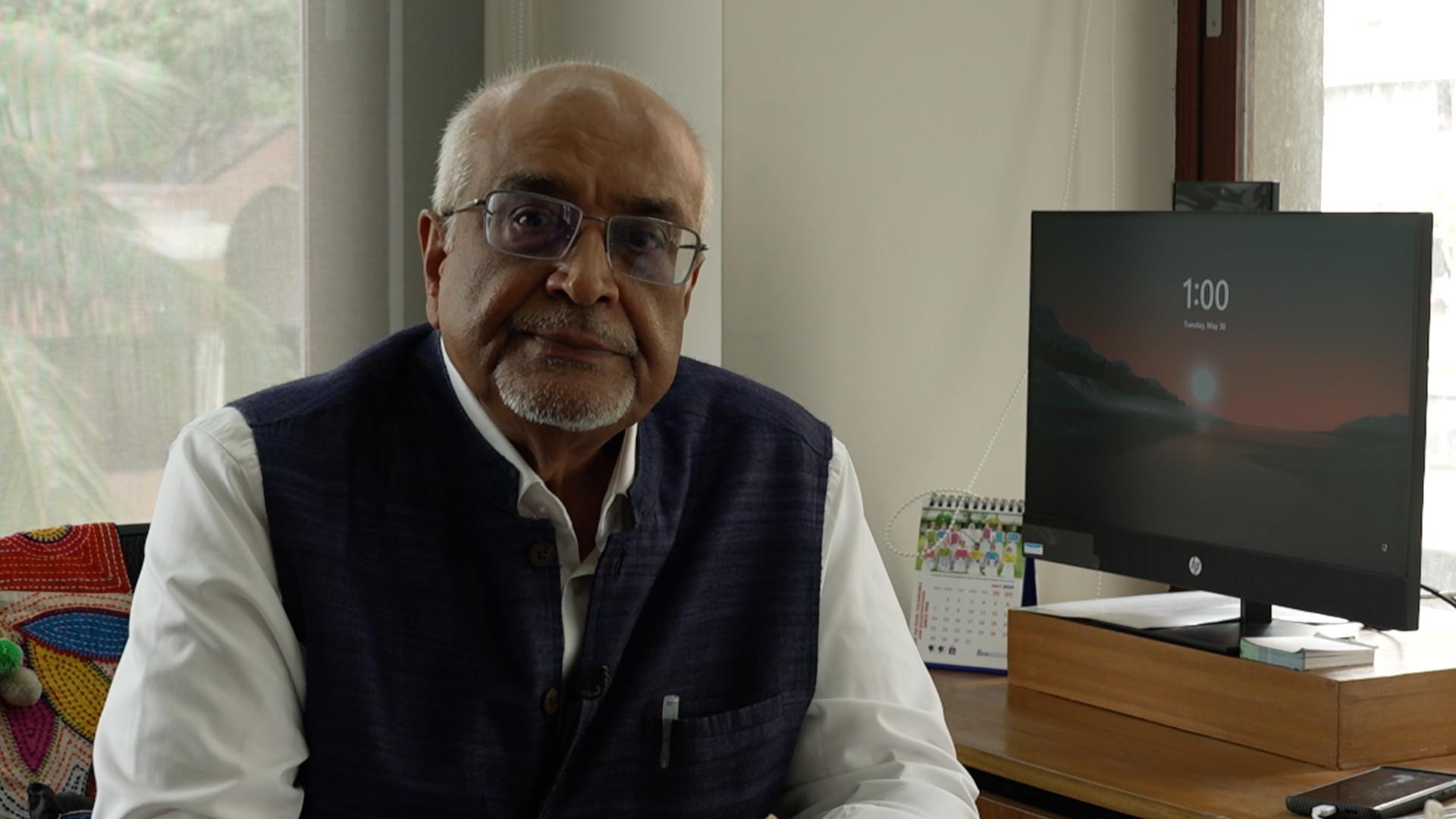 অর্থনীতিবিদ দেবপ্রিয় ভট্টাচার্য